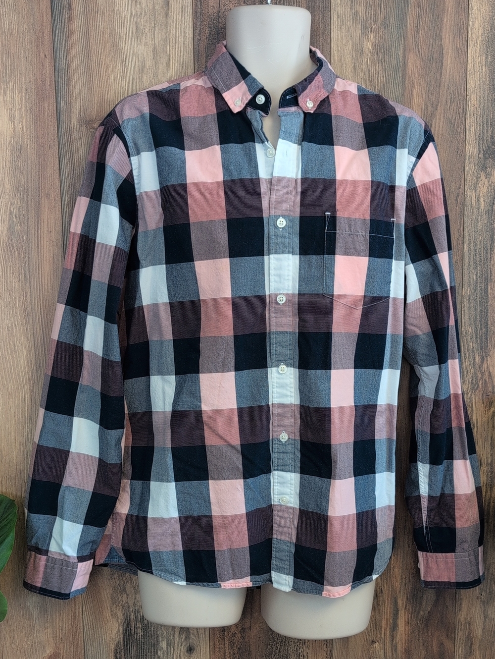 Express Slim Fit Soft Wash Plaid Dress Button Down Shirt L Q303